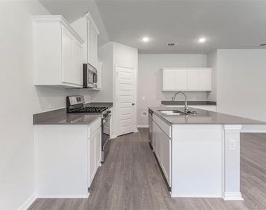 540 Brook View Drive - Photo Thumbnail 5