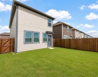 725 Cloverwood Drive - Photo Thumbnail 34