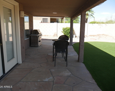 26247 N 45th Place - Photo Thumbnail 12