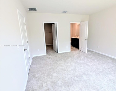 285 Raspberry Road - Photo Thumbnail 18