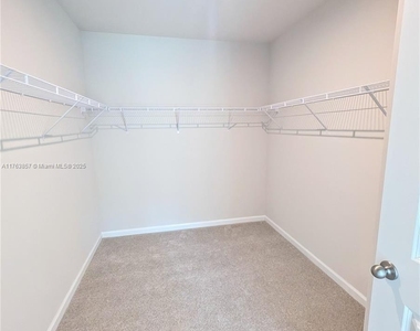 285 Raspberry Road - Photo Thumbnail 16
