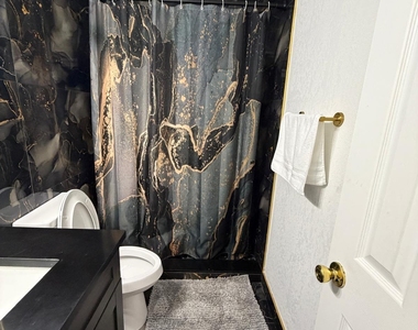 1700 Ne 146th Street - Photo Thumbnail 10