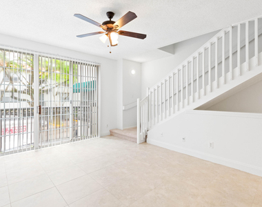 20889 Saint Andrews Boulevard - Photo Thumbnail 6