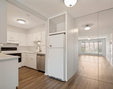 4206 Newton Avenue - Photo Thumbnail 2