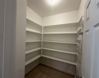 1001 Meadow Creek Drive - Photo Thumbnail 7
