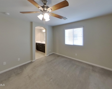 12562 W Gentle Rain Road - Photo Thumbnail 6