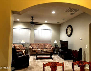 33508 N 25th Drive - Photo Thumbnail 7