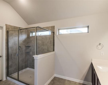 16600 Hidden Cove Drive - Photo Thumbnail 9