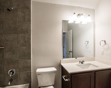 16600 Hidden Cove Drive - Photo Thumbnail 12