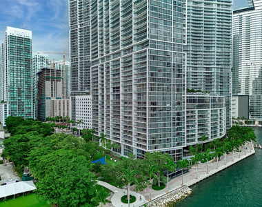 495 Brickell Avenue - Photo Thumbnail 40