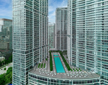 495 Brickell Avenue - Photo Thumbnail 46