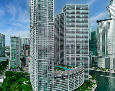 495 Brickell Avenue - Photo Thumbnail 44