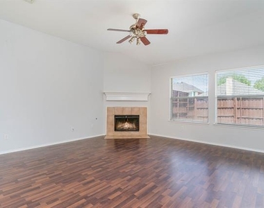 5548 Norris Drive - Photo Thumbnail 17