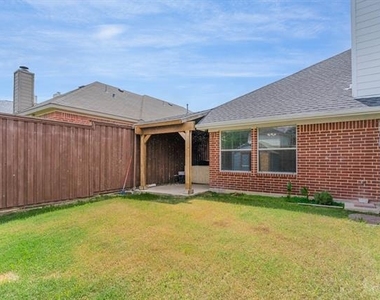 5548 Norris Drive - Photo Thumbnail 23