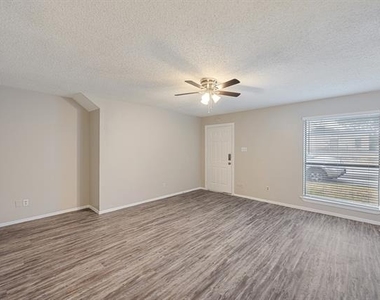 7450 Ruby Place - Photo Thumbnail 5