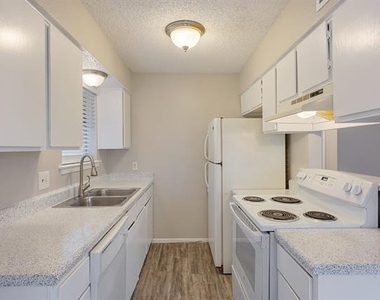 7450 Ruby Place - Photo Thumbnail 12