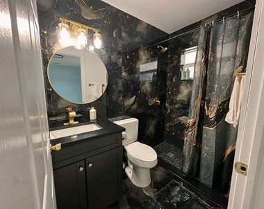 1702 Ne 146th Street - Photo Thumbnail 5