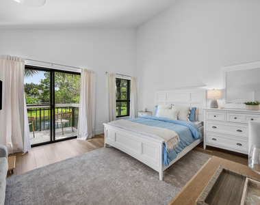11863 Wimbledon Circle - Photo Thumbnail 8