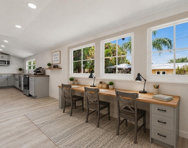 1566 Nw 9th Avenue - Photo Thumbnail 14
