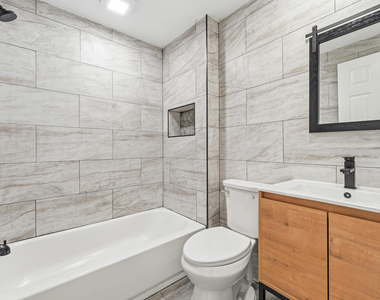 1566 Nw 9th Avenue - Photo Thumbnail 16