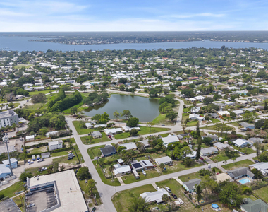 1566 Nw 9th Avenue - Photo Thumbnail 32