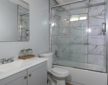 2205 W Cambridge Avenue - Photo Thumbnail 8