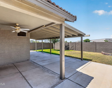 15542 N 136th Lane - Photo Thumbnail 30