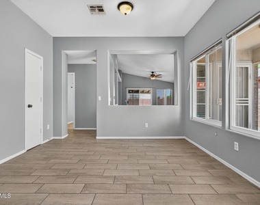 15542 N 136th Lane - Photo Thumbnail 5