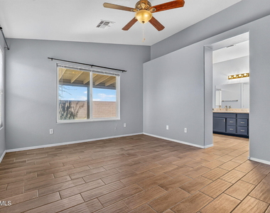 15542 N 136th Lane - Photo Thumbnail 21