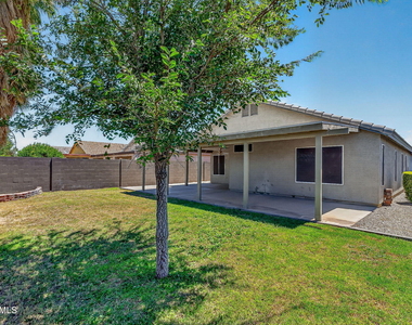 15542 N 136th Lane - Photo Thumbnail 33