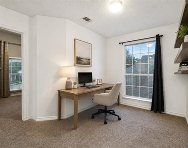 400 Moss Hill Road - Photo Thumbnail 23