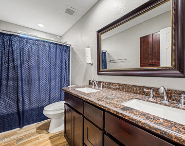 1340 E Donner Drive - Photo Thumbnail 23