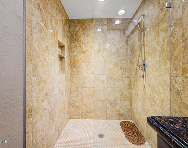 1340 E Donner Drive - Photo Thumbnail 15