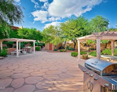 540 S West Road - Photo Thumbnail 6