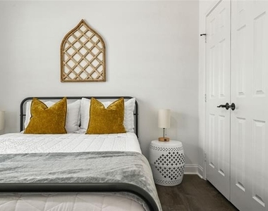 618 Star Street - Photo Thumbnail 56