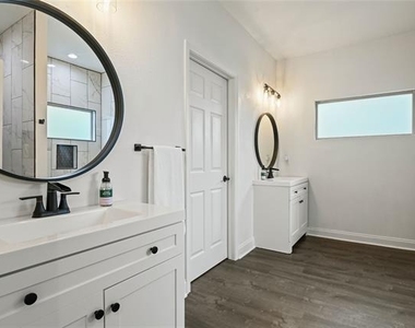 618 Star Street - Photo Thumbnail 41