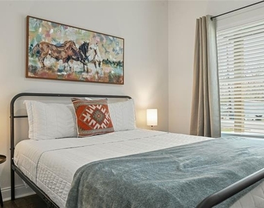618 Star Street - Photo Thumbnail 58