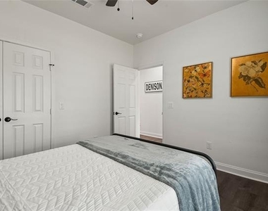 618 Star Street - Photo Thumbnail 14