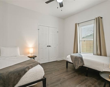 618 Star Street - Photo Thumbnail 53