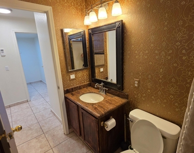 20608 N 74th Lane - Photo Thumbnail 31