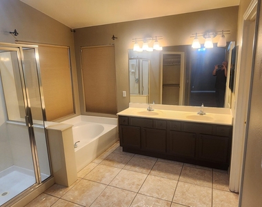 20608 N 74th Lane - Photo Thumbnail 23