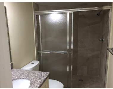 9295 W Sunrise Boulevard - Photo Thumbnail 4