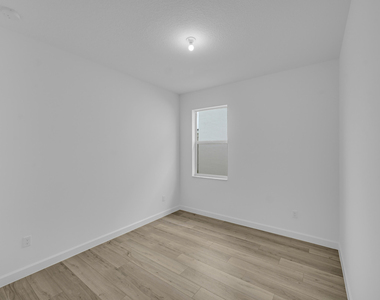 3501 Harborside Avenue - Photo Thumbnail 11
