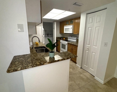 1300 Crestwood Drive - Photo Thumbnail 5