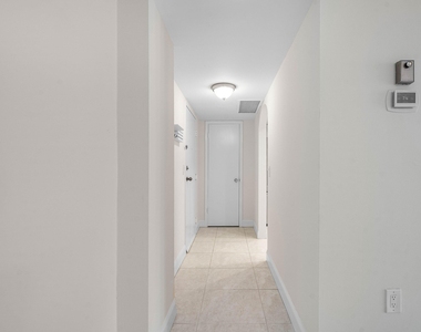 3460 S Ocean Boulevard - Photo Thumbnail 5