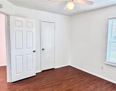 441 Sw Thomas Street - Photo Thumbnail 14