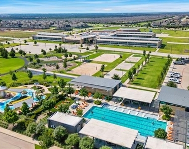 7216 Dragonfly Lane - Photo Thumbnail 27