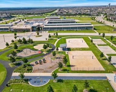 7216 Dragonfly Lane - Photo Thumbnail 30