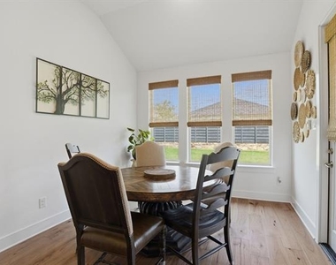 7216 Dragonfly Lane - Photo Thumbnail 14