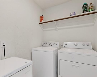 1114 Emerald Gate Drive - Photo Thumbnail 36